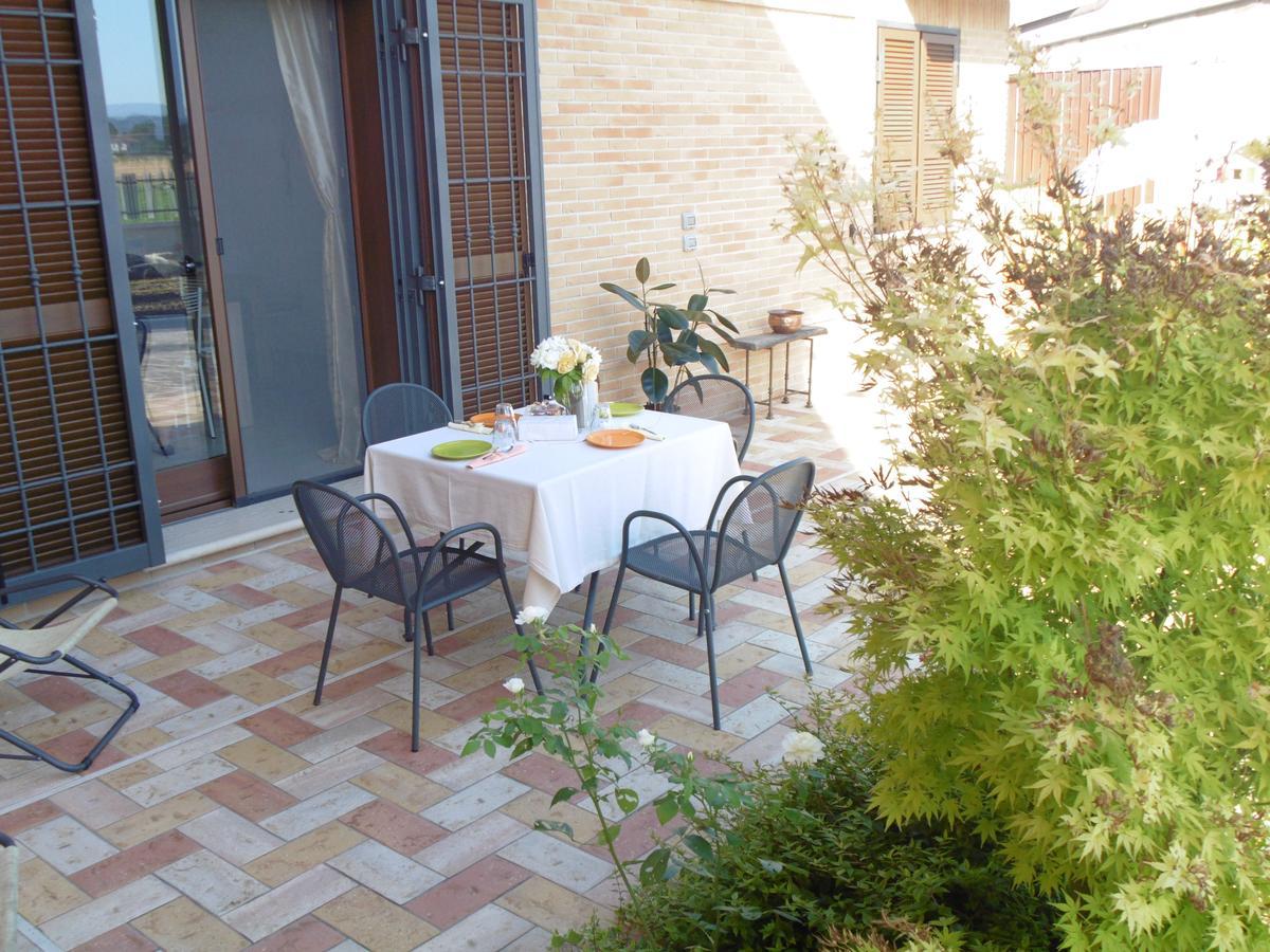 B&B La Gioiosa Assise Extérieur photo
